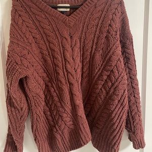 UNIVERSAL THREADS SWEATER SIZE M